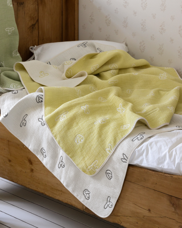 WARMGREY TAIL(ウォームグレーテール）/  BUNNY BUNNY COTTON MODAL BLANKET - SOFT YELLOW【バーンストア】