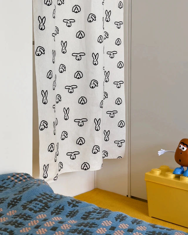 WARMGREY TAIL(ウォームグレーテール）/ BUNNY BUNNY DOOR CURTAIN【バーンストア】