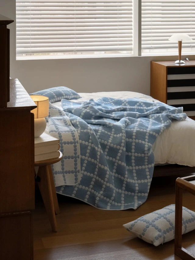 WARMGREY TAIL(ウォームグレーテール）/  BLOSSOM CHECK COTTON MODAL BLANKET - BLUE【バーンストア】