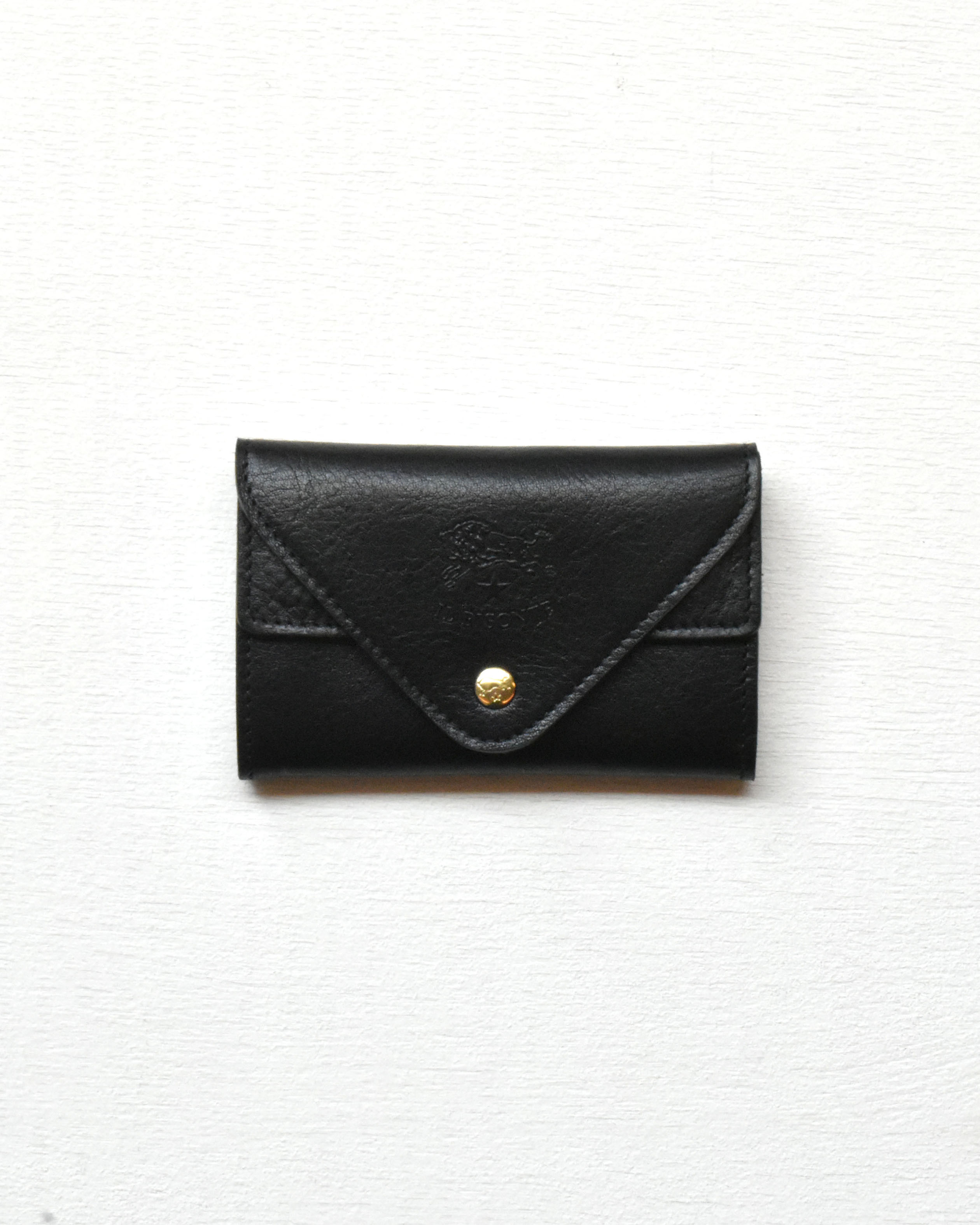 イルビゾンテ：LOGO EMBOSSED LEATHER