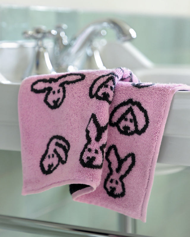 【バーンストア】WARMGREY TAIL / BUNNY BUNNY HAND TOWEL - PINK ハンドタオル